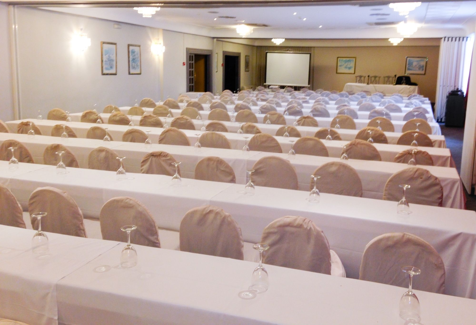 Rey Sancho Palencia Hotel Exterior photo